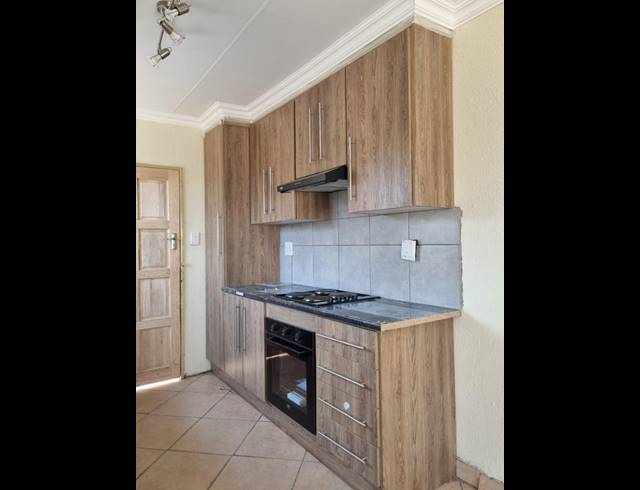 3 BEDROOM HOUSE FOR SALE IN ROODEKOP